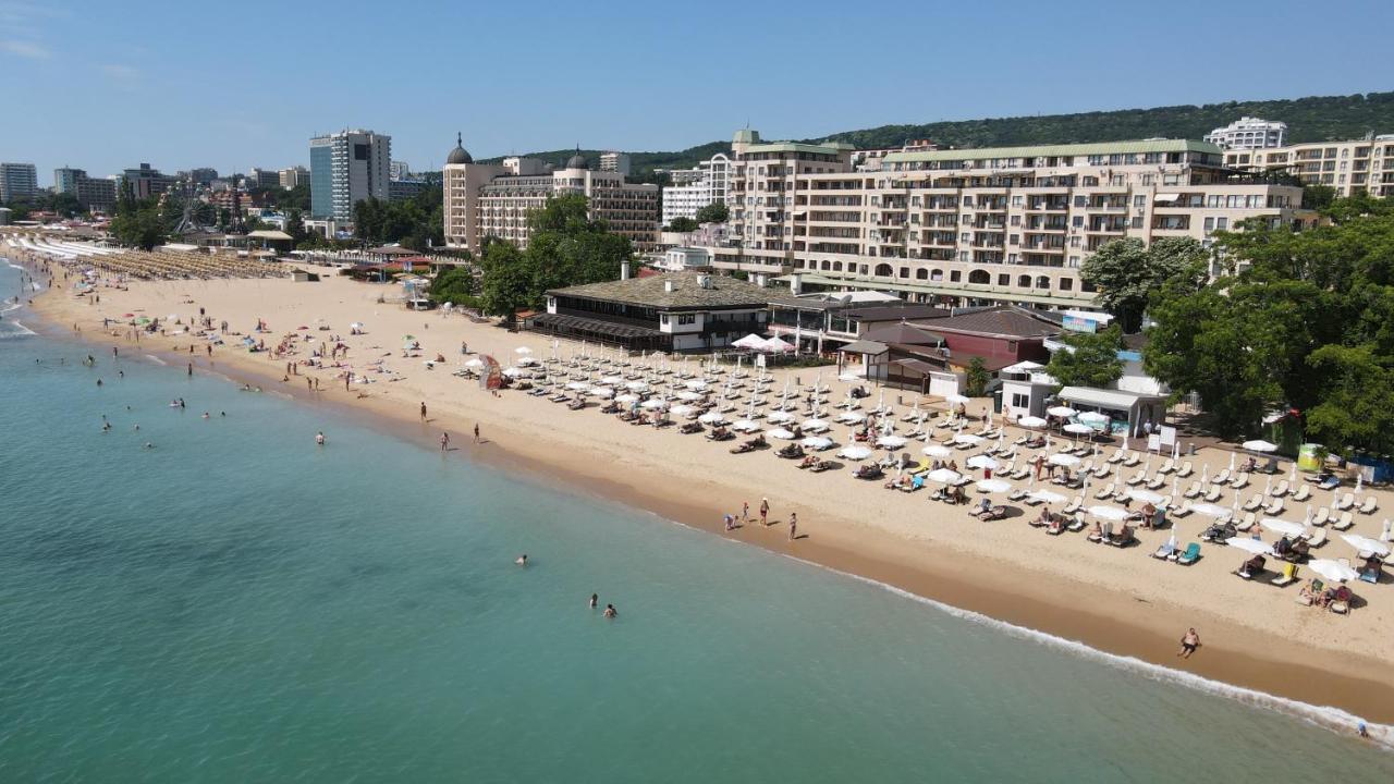 Fs Apartments - Wonderful Apartment A Step Away From The Sea Golden Sands Exteriör bild